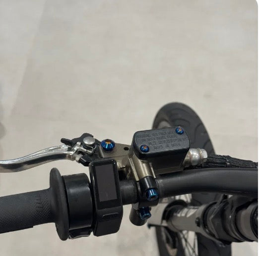 Ultra Bee Brake Titanium