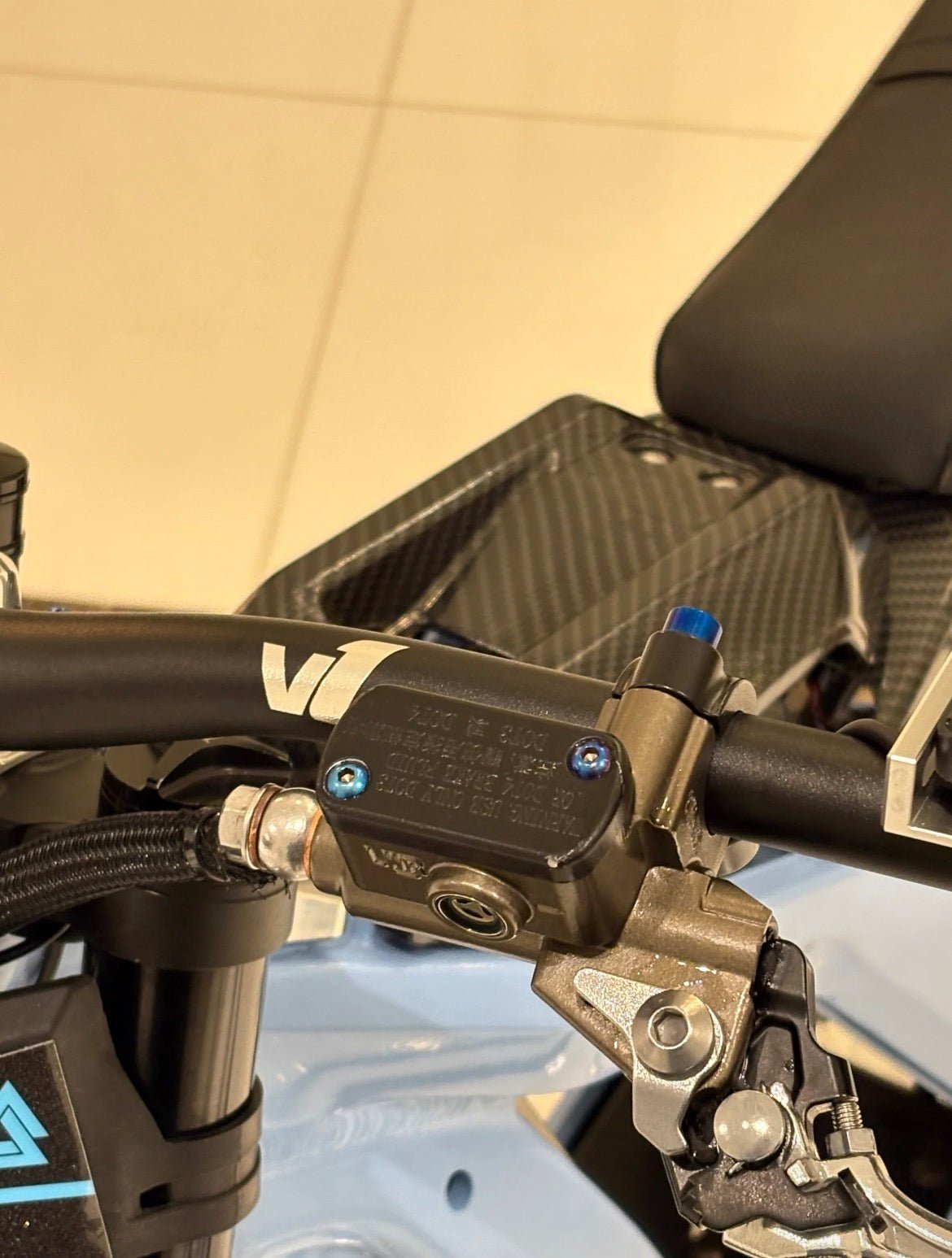 Ultra Bee Brake Reservoir Titanium Bolts - FT Racing